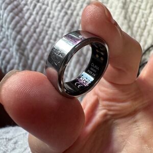 Oura Polished Silver Ring